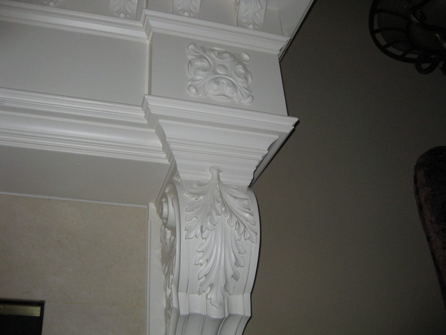 Elegant carved woodwork design